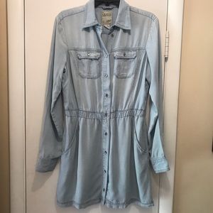 Chambray Dress - Perfect for a Country Concert
